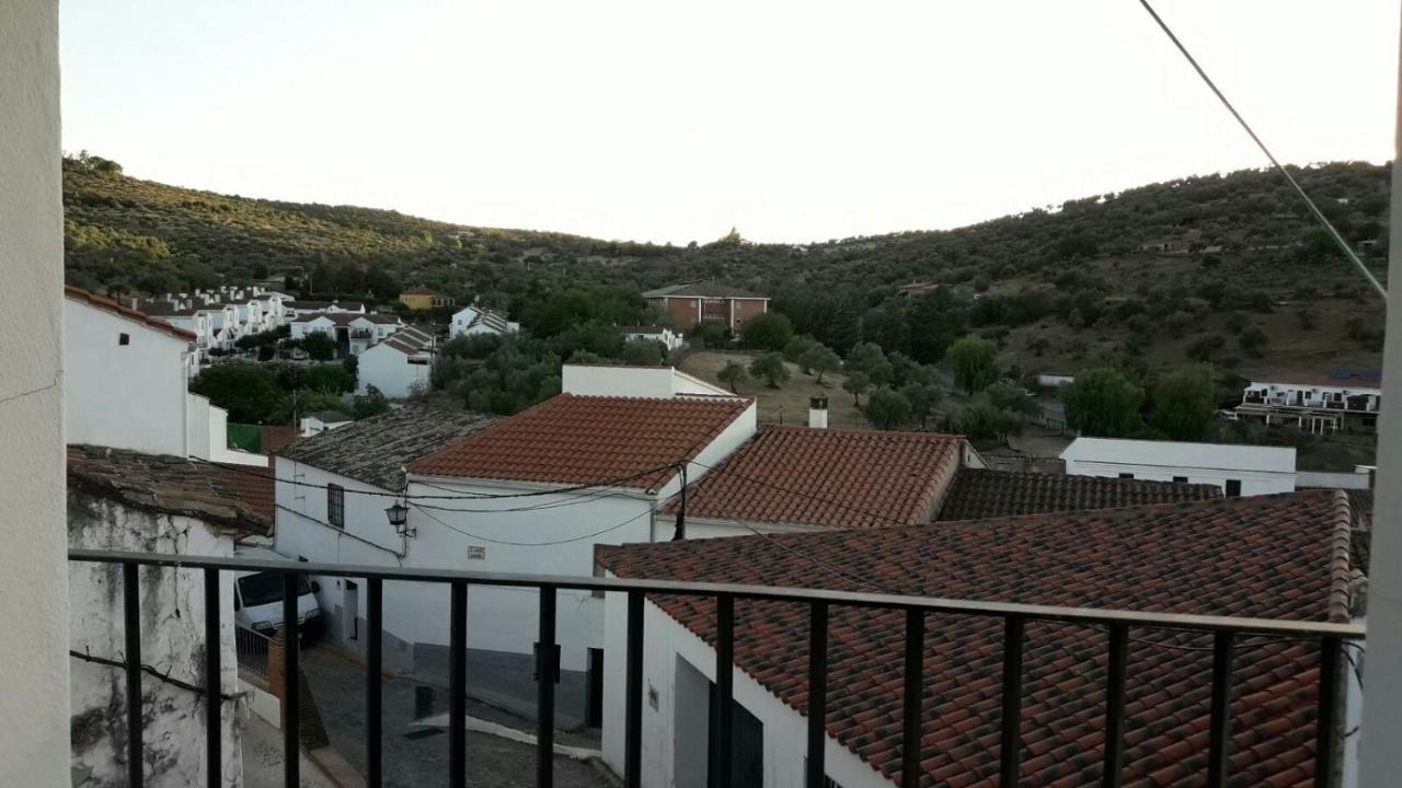 Casa Rural Sierra De Huelva Aroche Exterior photo